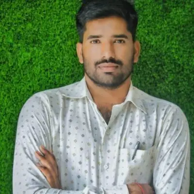 श्री निलेश धन्यकुमार घुगे